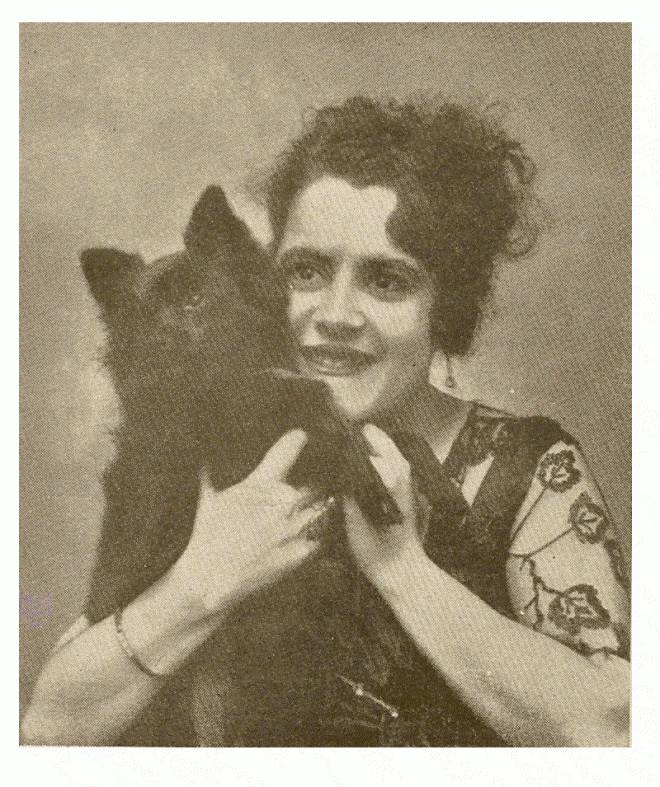 Cremilda de Oliveira Net Worth