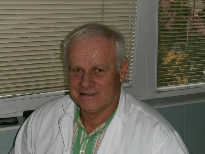 György Szathmári Net Worth
