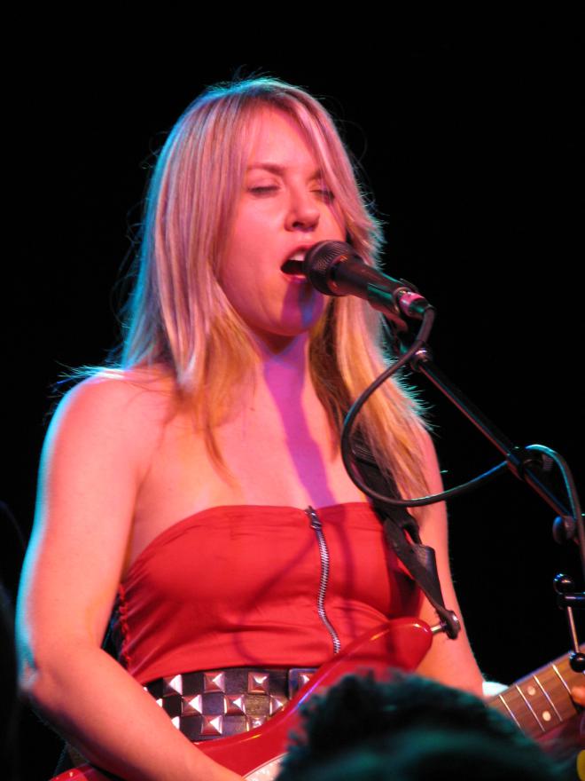 Liz Phair Net Worth And Biography 2022 Stunning Facts You Need To Know