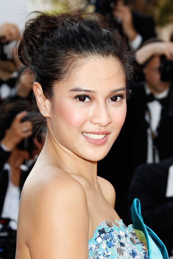 Dian Sastrowardoyo Net Worth