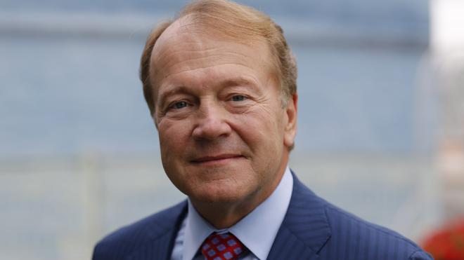 John Chambers Net Worth