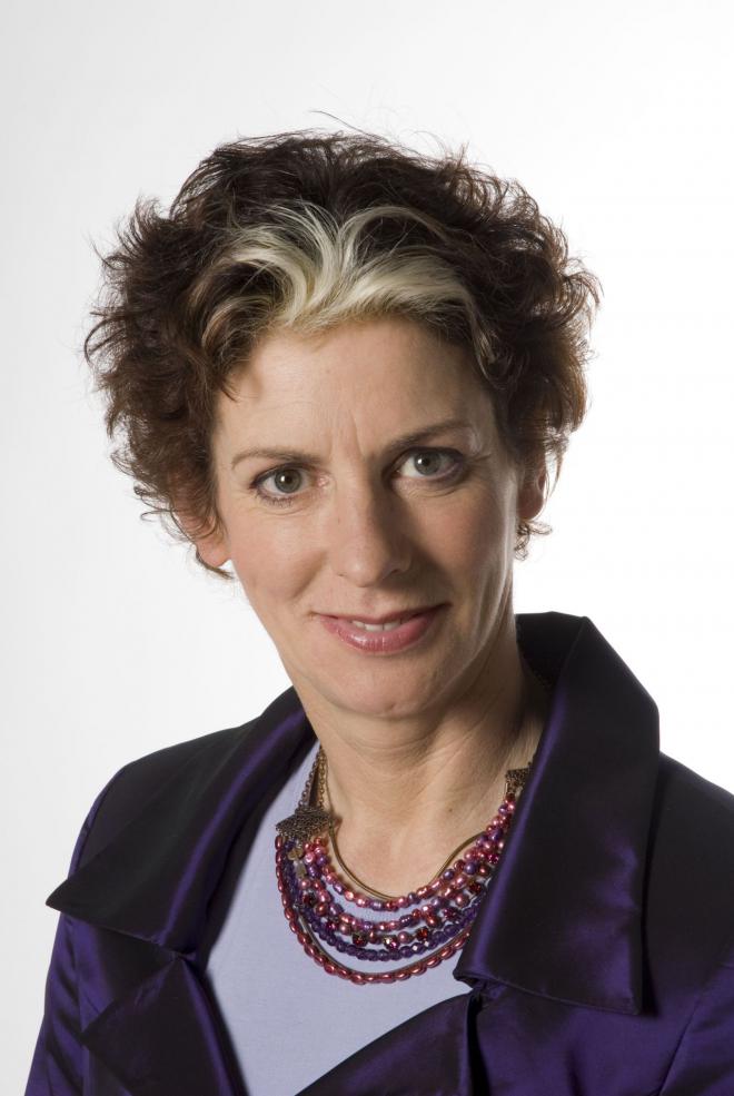 Gerda Verburg Net Worth & Biography 2022 Stunning Facts You Need To Know