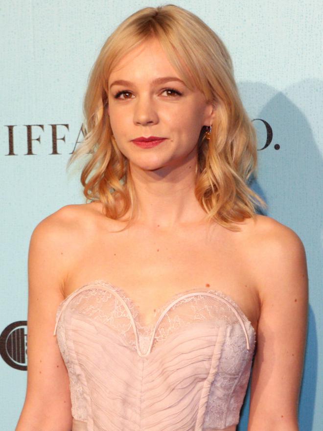 carey-mulligan-net-worth-biography-2022-stunning-facts-you-need-to-know