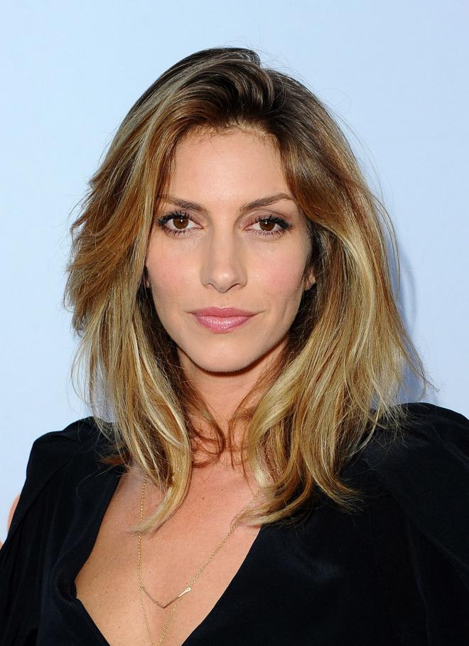 Dawn Olivieri Net Worth 2022: Wiki Bio, Married, Dating, Family, Height