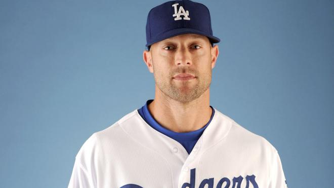 Gabe Kapler Net Worth, Salary, Parents, Siblings, Height, Weight,  Ethnicity, Nationality & Instagram