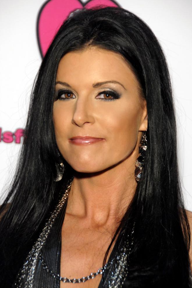 India Summer Net Worth