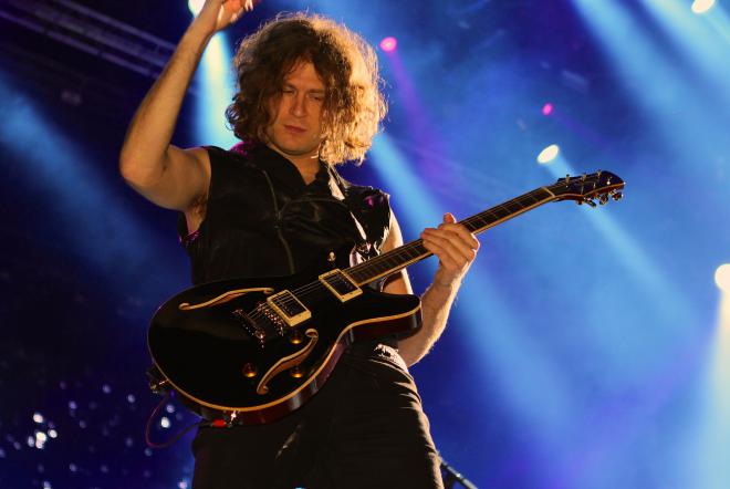Dave Keuning Net Worth 2024: Wiki Bio, Married, Dating, Family, Height