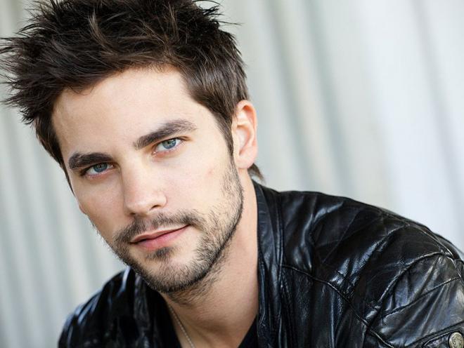 Brant Daugherty Net Worth 2024: Wiki Bio, Married, Dating, Family