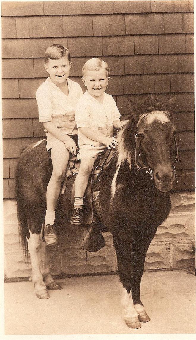 Kevin Doyle Net Worth 2023 Wiki Bio, Married, Dating, Family, Height