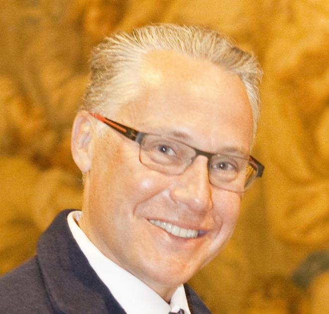 Michael Buckland Net Worth 2024 Wiki Bio, Married, Dating, Family