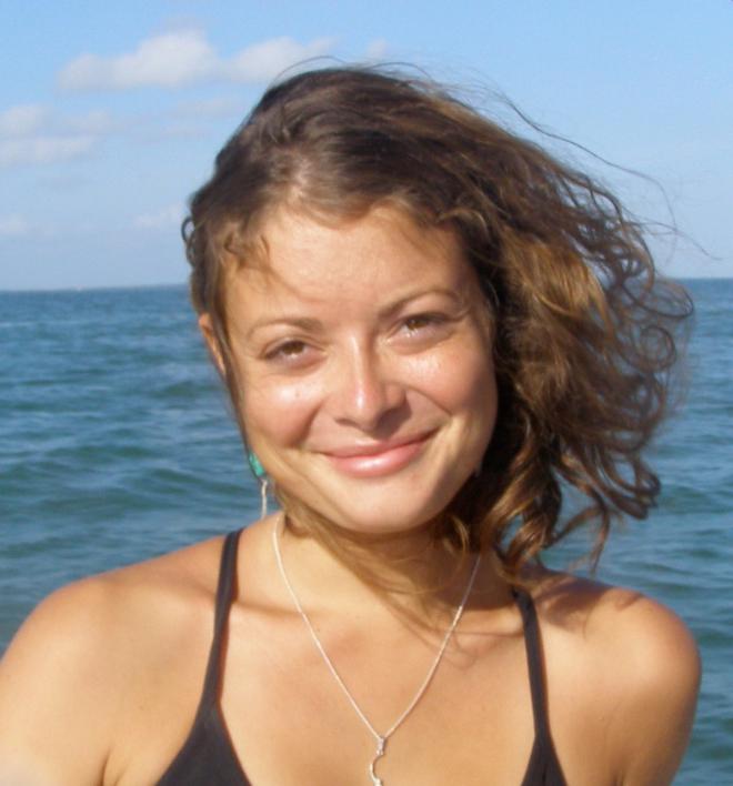 Jaqueline Clare Net Worth 2023: Wiki Bio, Married, Dating, Family, Height, Age, Ethnicity