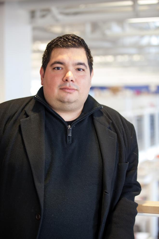 Gabriel Fuentes Net Worth 2024: Wiki Bio, Married, Dating, Family