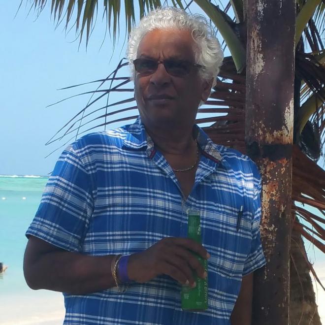 jeff-de-souza-net-worth-2022-wiki-bio-married-dating-family-height