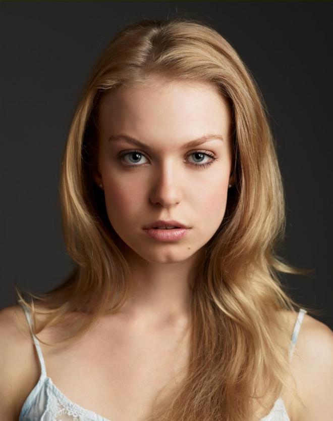 Penelope Mitchell Net Worth 2023 Wiki Bio, Married, Dating, Family