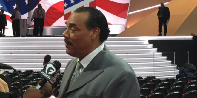 Bruce Le'Vell Net Worth 2024: Wiki Bio, Married, Dating, Family, Height, Age, Ethnicity