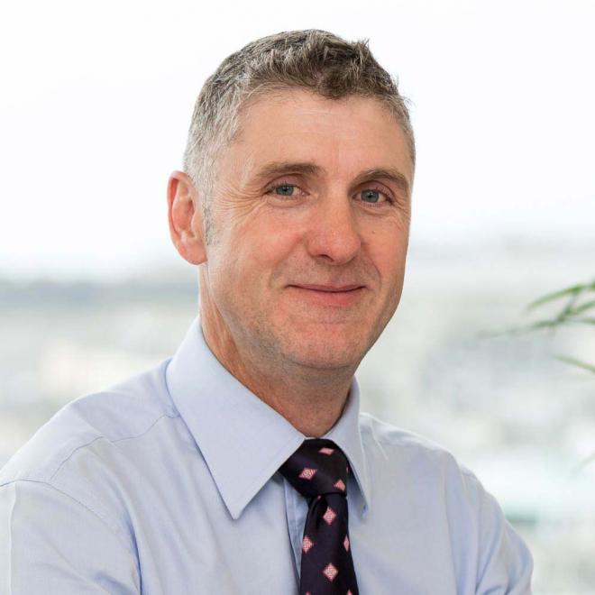 Ian Saunders Net Worth 2023 Wiki Bio, Married, Dating, Family, Height, Age, Ethnicity