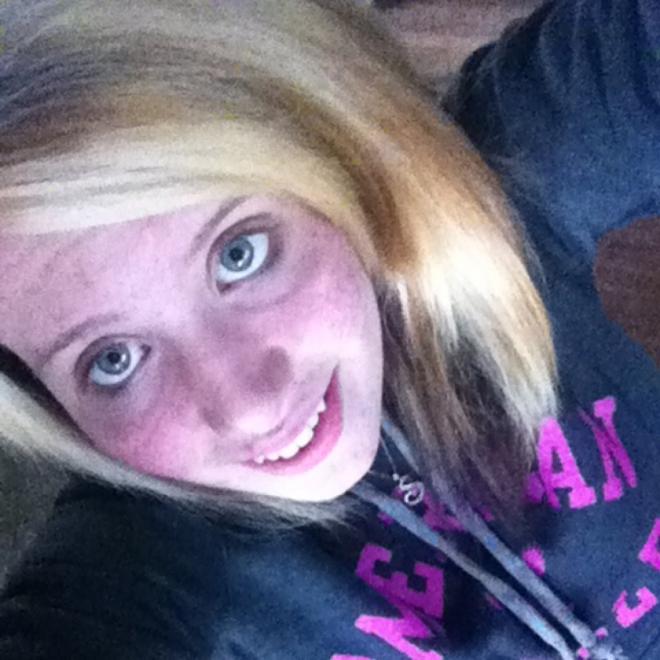 Sara Bethel Net Worth 2024 Wiki Bio, Married, Dating, Family, Height