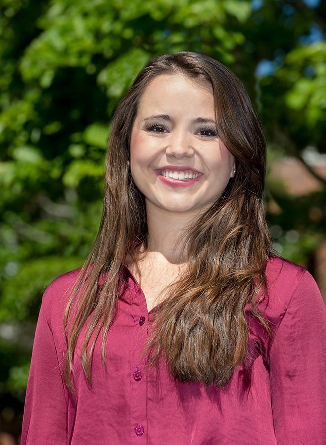 Holly Travis Net Worth 2023: Wiki Bio, Married, Dating, Family, Height, Age, Ethnicity