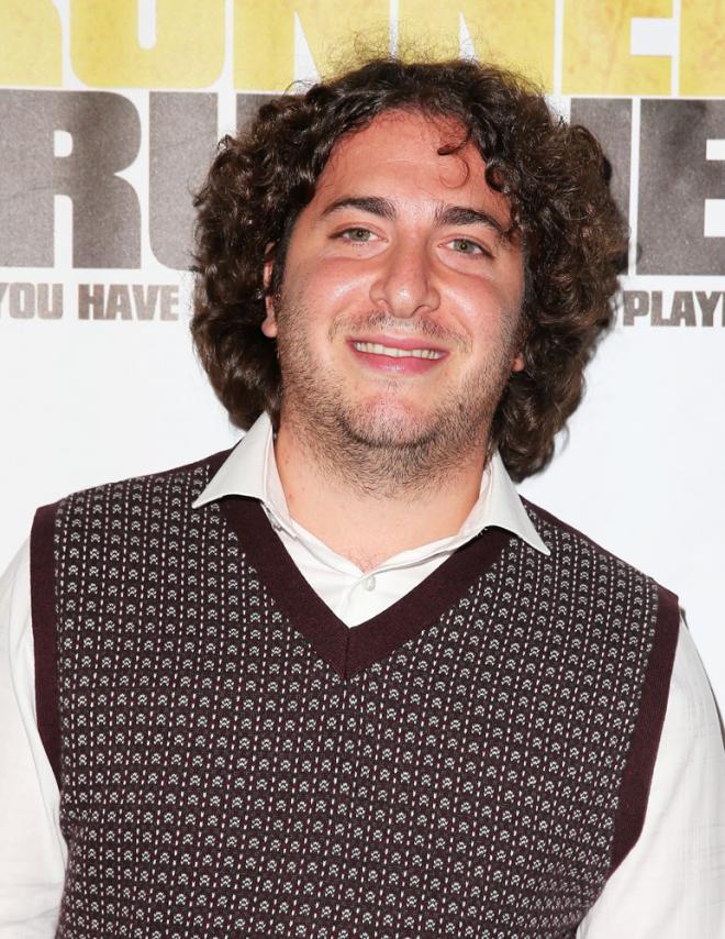 Oliver Cooper Net Worth 2023 Wiki Bio, Married, Dating, Family, Height