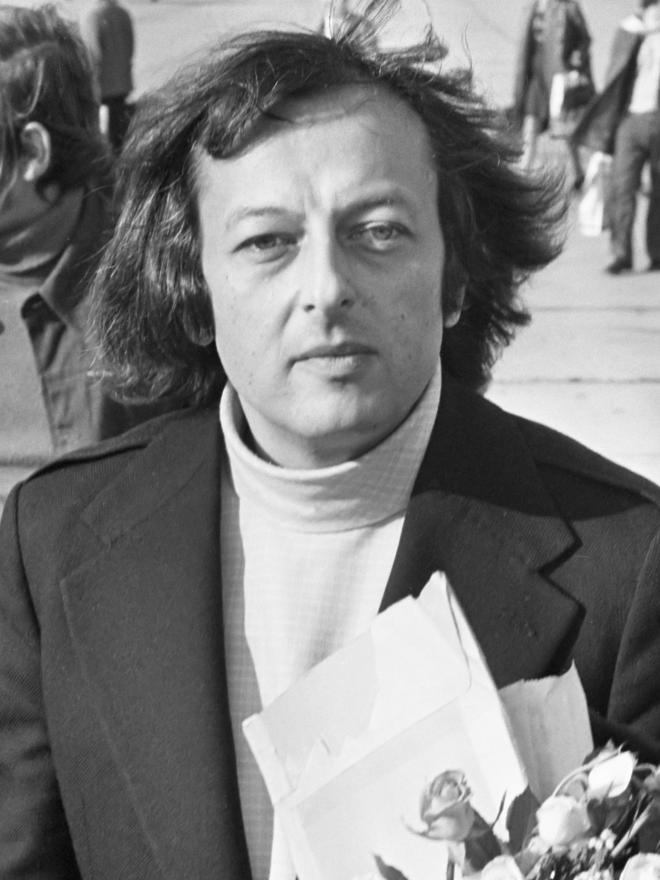 SoonYi Previn Net Worth 2024 Wiki Bio, Married, Dating, Family