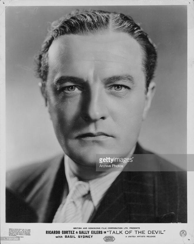 basil-sydney-net-worth-2022-wiki-bio-married-dating-family-height